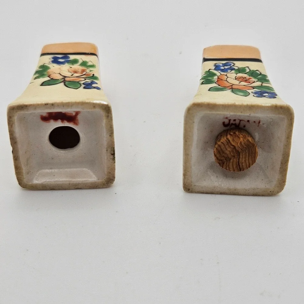 Vintage Japan Ceramic Salt & Pepper Shakers‎ Floral Hand-Painted Square